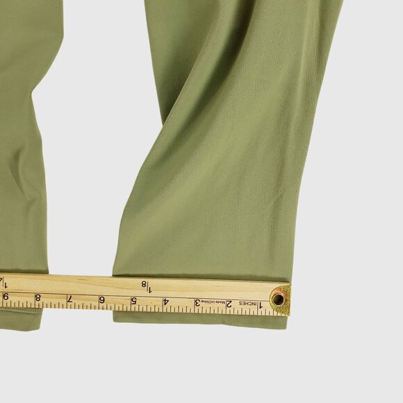Athleta Salutation Stash Pocket II Capri Leggings Eucalyptus Sz L - Picture 8 of 10